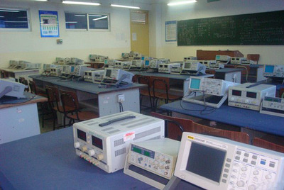 五月花勞動職業技能培訓學校_信息工程系實訓室